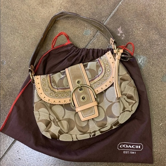 Coach Satchel - Picture 1 of 10